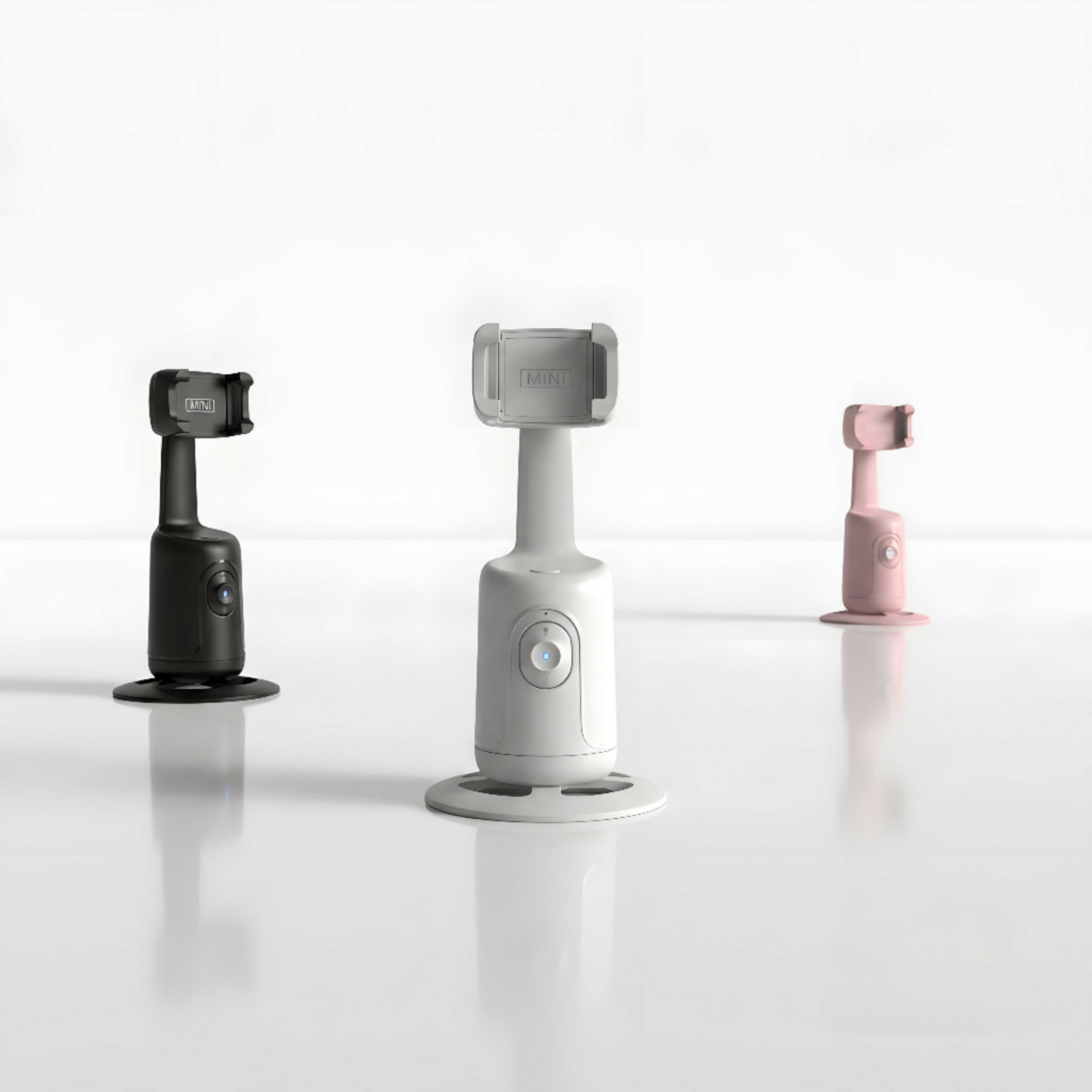 Kivo One nelle tre colorazioni nero, bianco e rosa su fondo chiaro